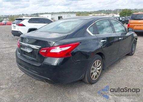 2016 Nissan Altima 2.5 S z USA, uszkodzony, nr VIN 1N4AL3AP0GC140394